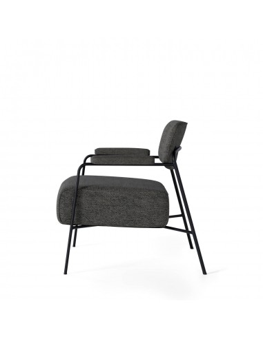 Poltrona BREDA de design retrô com estofamento...