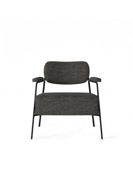 Butaca de diseño retro BREDA, tapizado Lemur y base metal negro.