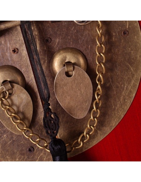 Aparador Oriental Alto SHIAN 131 x 63, rojo. 2 puertas y 3 cajones