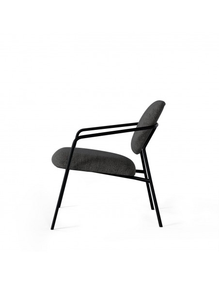 Poltrona VALETA de design retro, estofada Lemur e base em metal preto