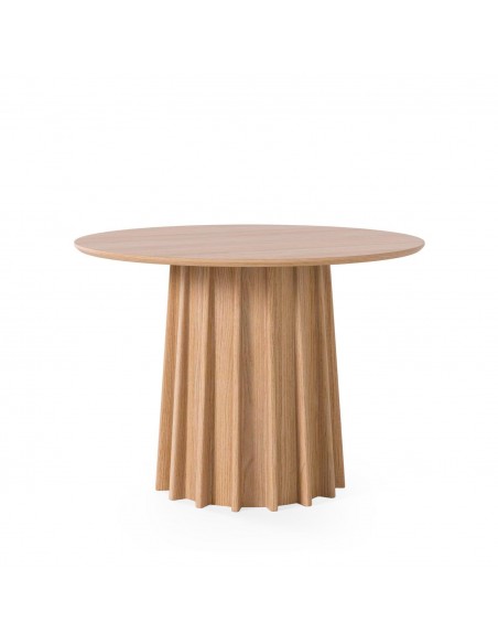 Mesa redonda LICIA de Ø120, folheada em carvalho natural.