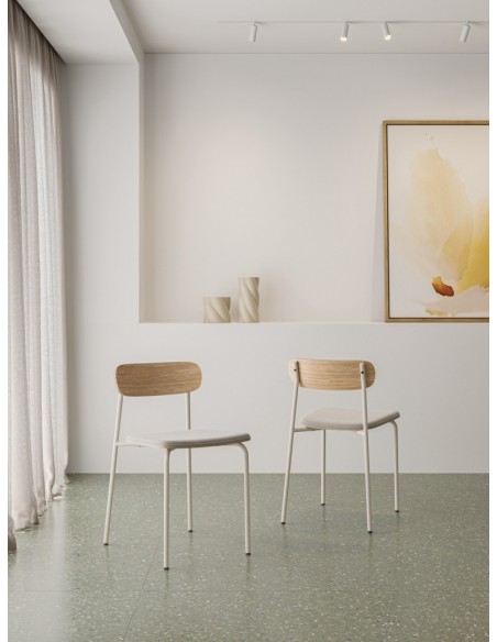 Cadeira moderna Maure em folheado de carvalho, tecido beige e metal com acabamento branco