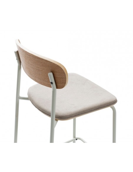 Taburete moderno Maure 66, chapa de roble, tejido beige y metal blanco