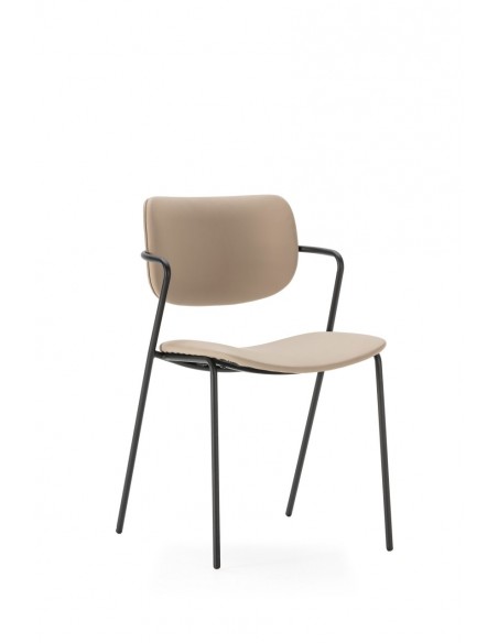 Cadeira moderna MAURYN em couro sintético e pernas de metal preto