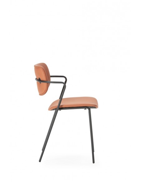 Silla moderna MAURYN de piel sintética y patas de metal negro