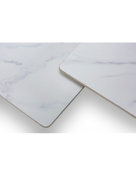 Set de 2 mesas de centro quadradas MERME, porcelânico branco e base metal preto