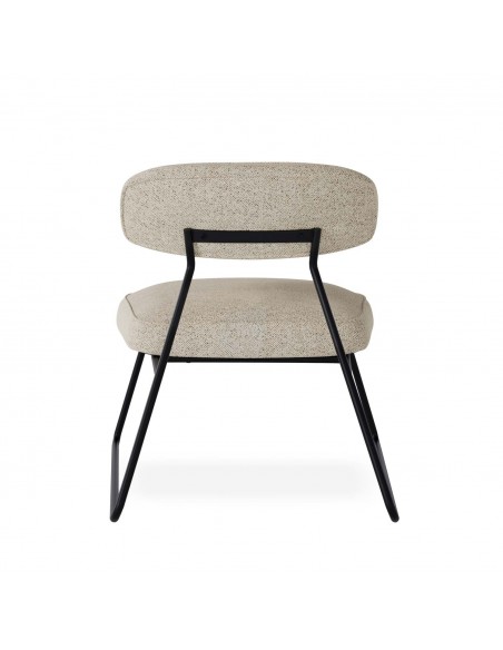 Butaca de diseño retro NICOSIA, tapizado Lemur y estructura en metal negro.