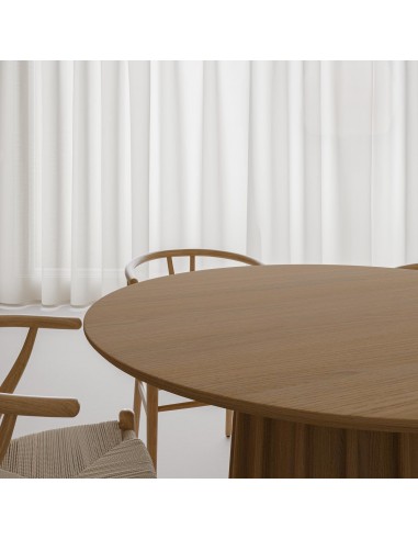 Mesa redonda LICIA de Ø100, folheada em...