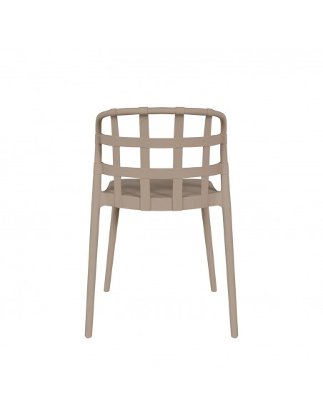 Silla de diseño GINA de polipropileno apilable.