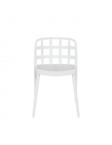 Silla de diseño GINA de polipropileno apilable.