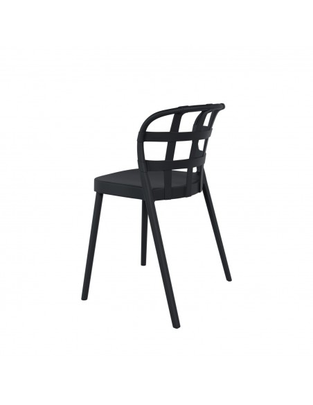 Silla de diseño GINA de polipropileno apilable.