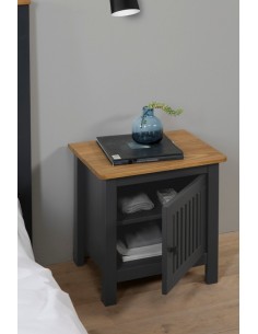 Mesa de cabeceira colonial BRUNA 46 x 49, madeira de... 2