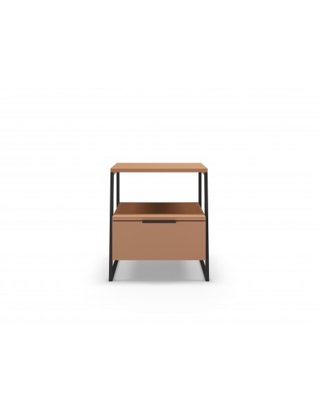 Mesa de cabeceira VELIA 45 X 50, cor terracota e base em metal preto