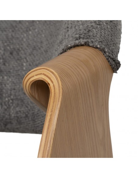 Silla con brazos de diseño nórdico, madera curvada color roble, tela gris