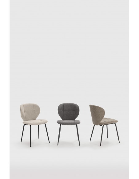 Silla de comedor MAORI, tela gris y patas de metal negro