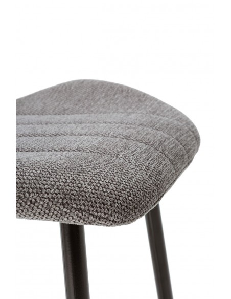 Cadeira design MULI, encosto acolchoado em tecido cinza e metal preto