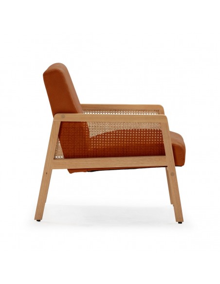 Sillón DEBRA de ratán sintético y madera, tejido pana teja