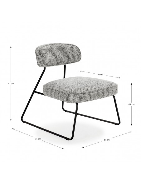 Poltrona de design ELON em tecido preto e branco, base trenó preta