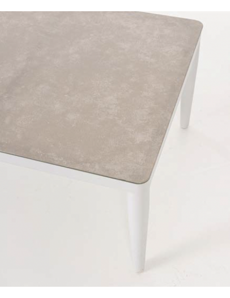 Set 4 exterior FORMENTOR, sofás y mesa de centro aluminio blanco y tejido beige