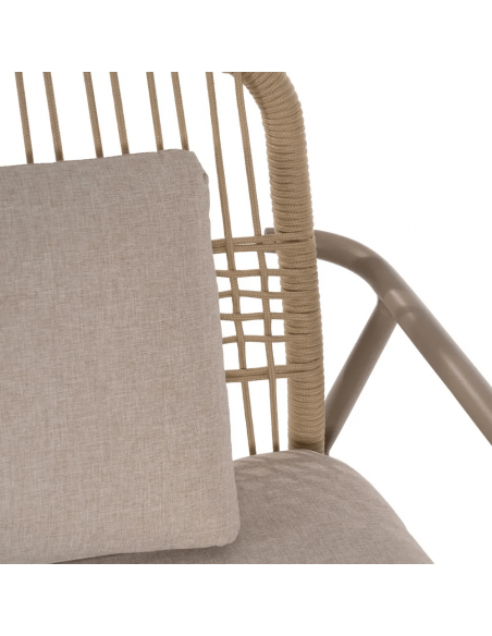 Conjunto Benidorm, 2 cadeirões, sofá de 2 lugares e mesa de centro em alumínio bege