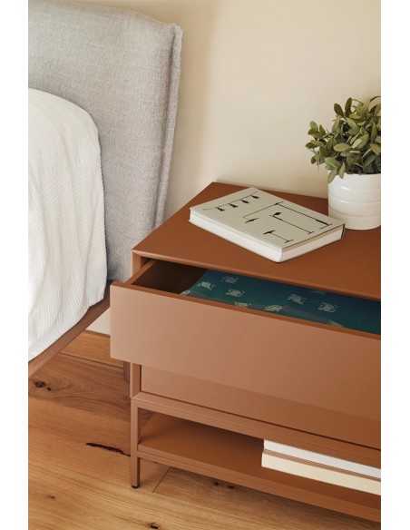 Teulat Platt mesita de noche minimalista 55 x 55, MDF lacado Arcilla