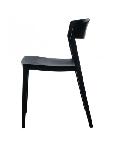 SILLA DE POLIPROPILENO ADELYN, NEGRO.