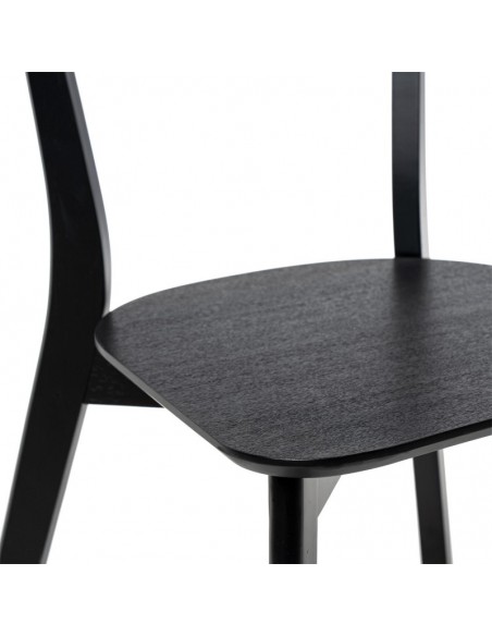 Silla contemporánea ALAIA de madera de hevea color negro.
