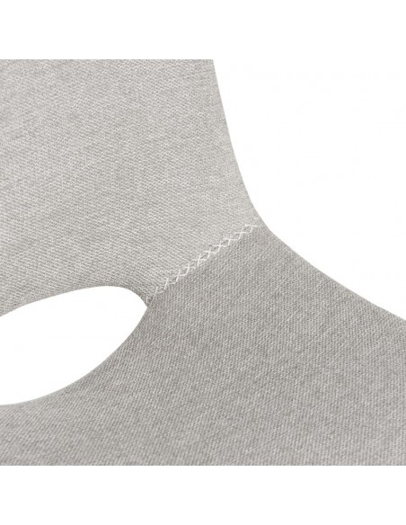 Silla de diseño Briana tapizada en Gris claro con patas de metal.