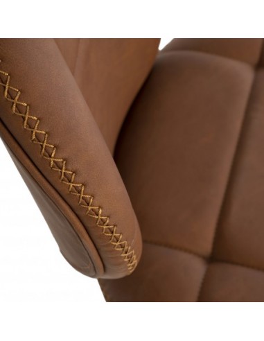 Cadeira de design industrial Dafne.