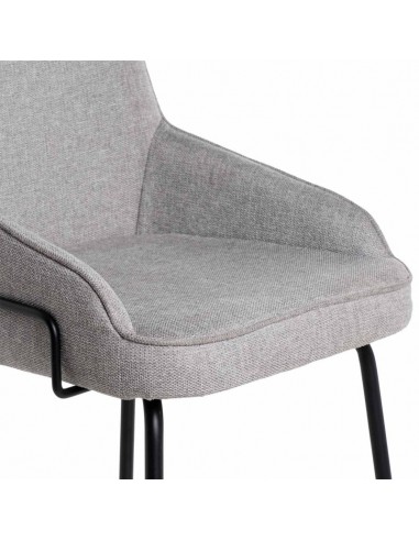 Cadeira de design GWEN, estofada em cinza claro...