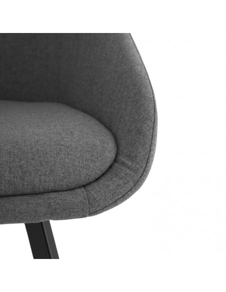 Silla de diseño JENNA tejido tapir y patas de metal negro.