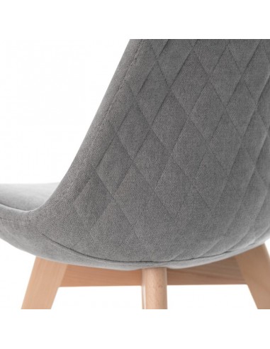 Silla Milena con patas de madera, tapizada en...