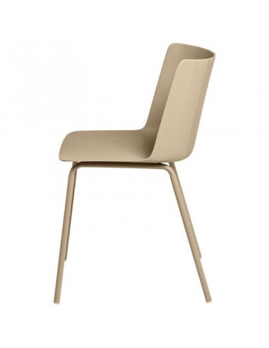 Cadeira CADY em polipropileno beige e pes em metal
