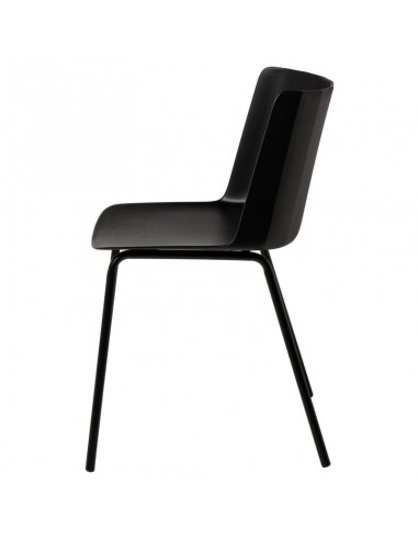 Cadeira CADY em polipropileno preto e pes em metal