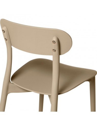 Cadeira de polipropileno design GRETA, cor beige.