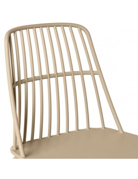 Silla NERINA, polipropileno beige y patas de metal beige.