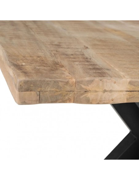 Mesa cuadrada Argo de 130 cm, madeira de manga natural e pés de metal preto.