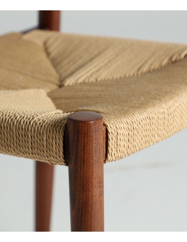 Cadeira nórdica ZELHEM feita à mão em madeira...