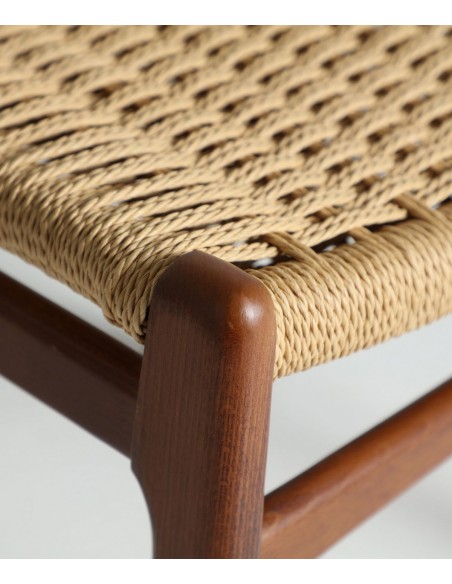 Silla artesanal nórdica WHEL de madera color nogal y cuerda beige