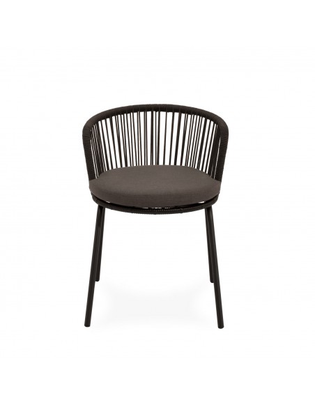 Cadeira para área externa VILMA em corda e aço. Conforto e estilo para terraço ou jardim