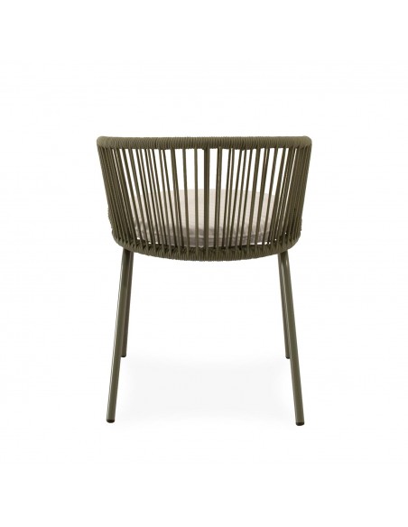 Cadeira para área externa VILMA em corda e aço. Conforto e estilo para terraço ou jardim