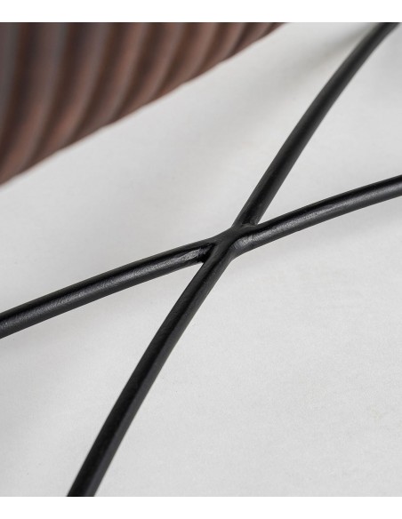 Banqueta em pele castanha com design industrial GLADYS