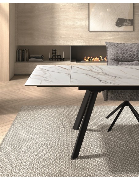 Mesa extensível minimalista ARMINIA em porcelânico branca 140(200) x 90, pernas em metal preto