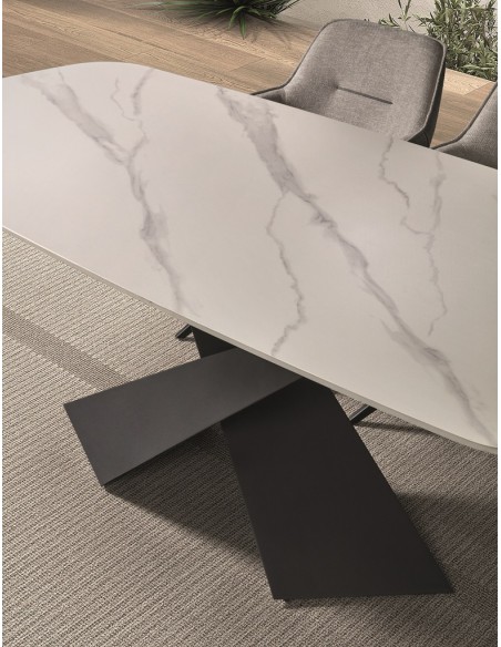 Mesa de porcelânico branco ARINIA 180 x 90 com pés de metal preto