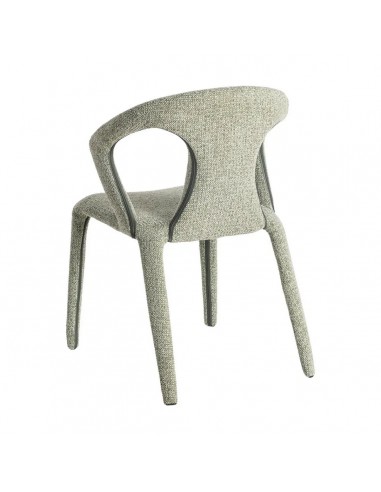 Silla con patas tapizadas NIVARIA de diseño 3d...