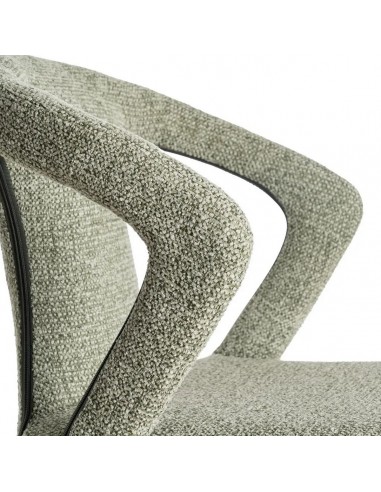 Silla con patas tapizadas NIVARIA de diseño 3d...