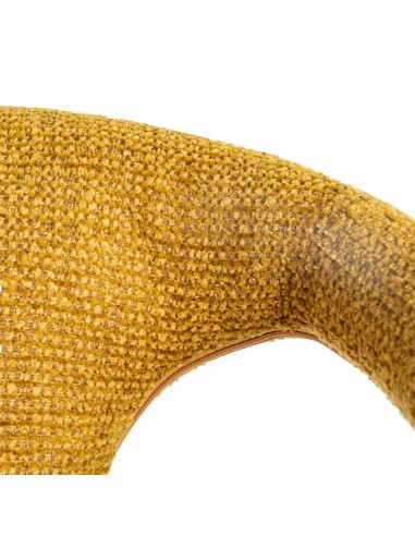 Cadeira NIVARIA com pernas estofadas em design...