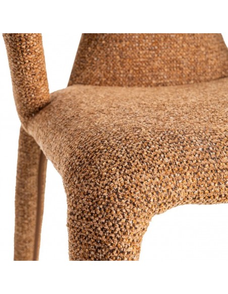 Silla con patas tapizadas NIVARIA de diseño 3d en tejido jaspeado