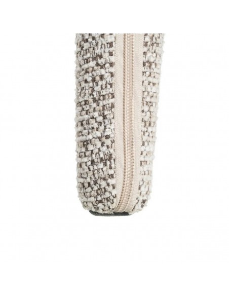 Silla con patas tapizadas ORION de diseño 3d en tejido jaspeado.