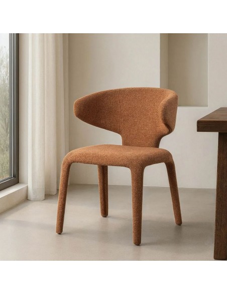 Silla con patas tapizadas ORION de diseño 3d en tejido jaspeado.